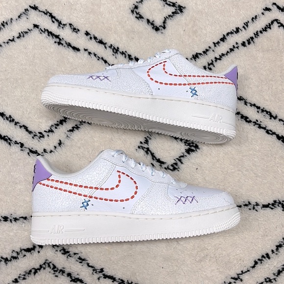Nike Air Force 1 ‘07 SE NIB Women’s Size 7.5 - Picture 2 of 13